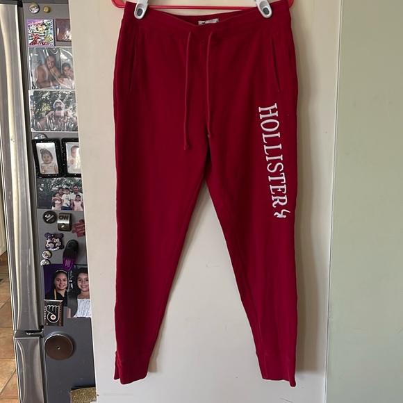 Hollister Joggers - Picture 1 of 2